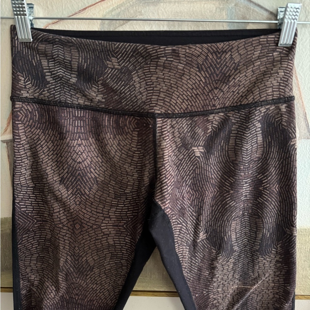 LULULEMON Wunder Under Crop II *Full-On Luon Golden Godess Cashew Multi Size 6 - Picture 6 of 11